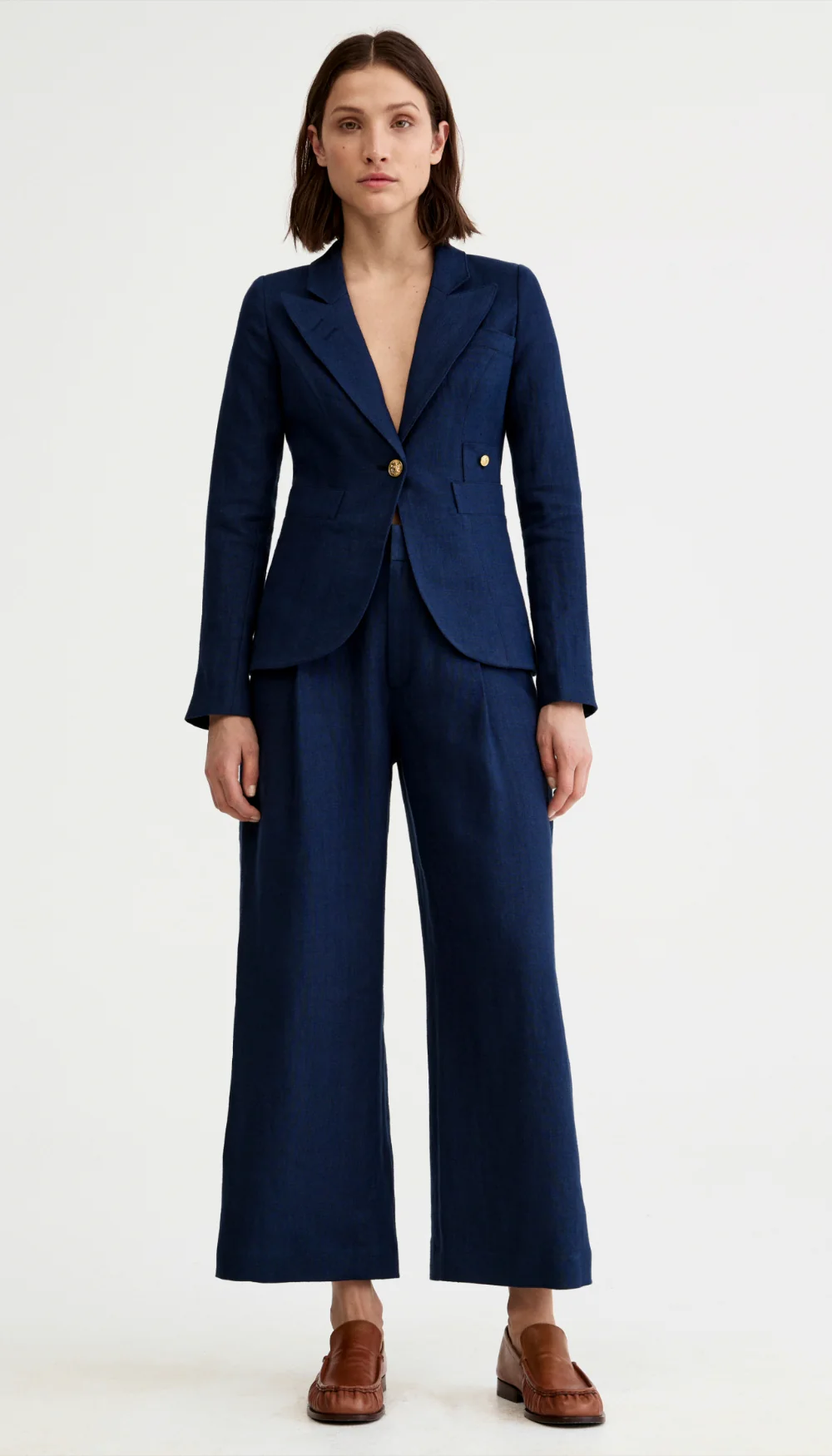 Linen Cropped Pleated Trouser - Image 3
