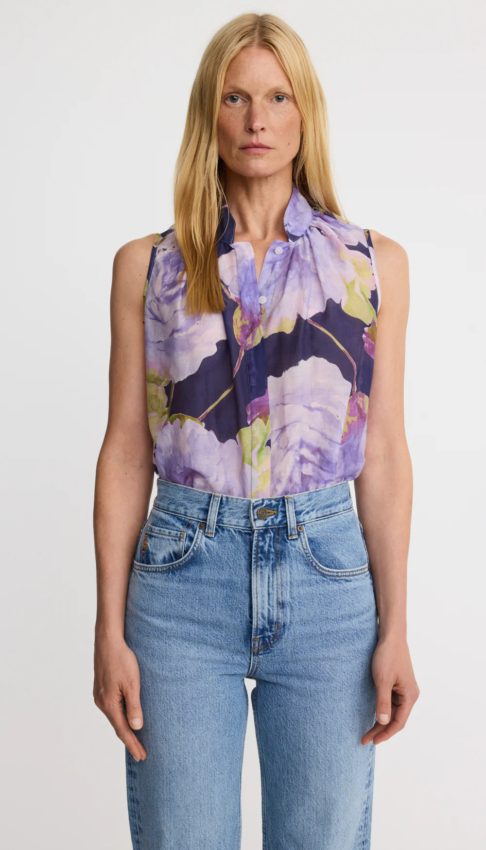 Sleeveless Gathered Blouse