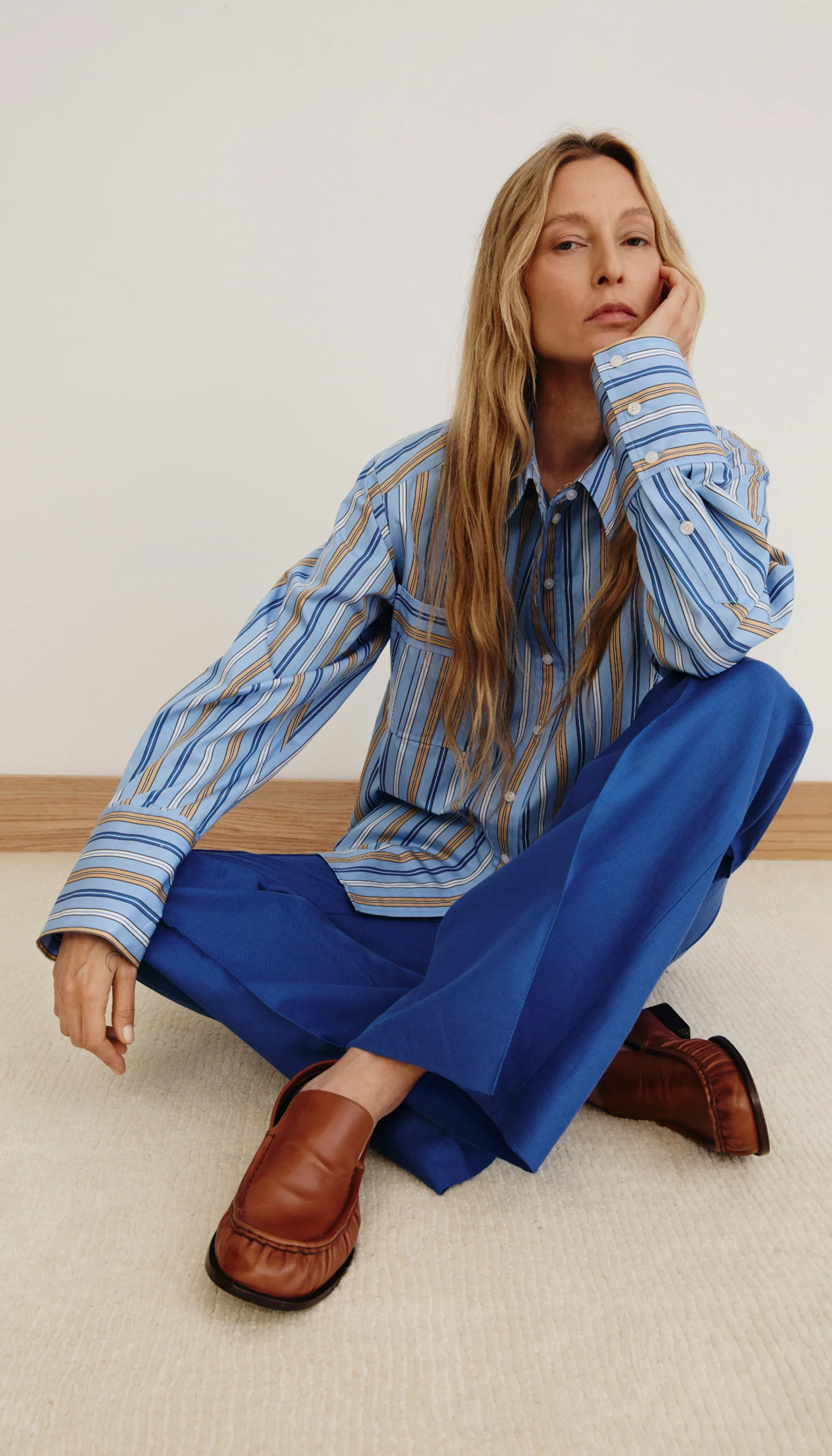 Wide Leg Pintuck Trouser - Image 7